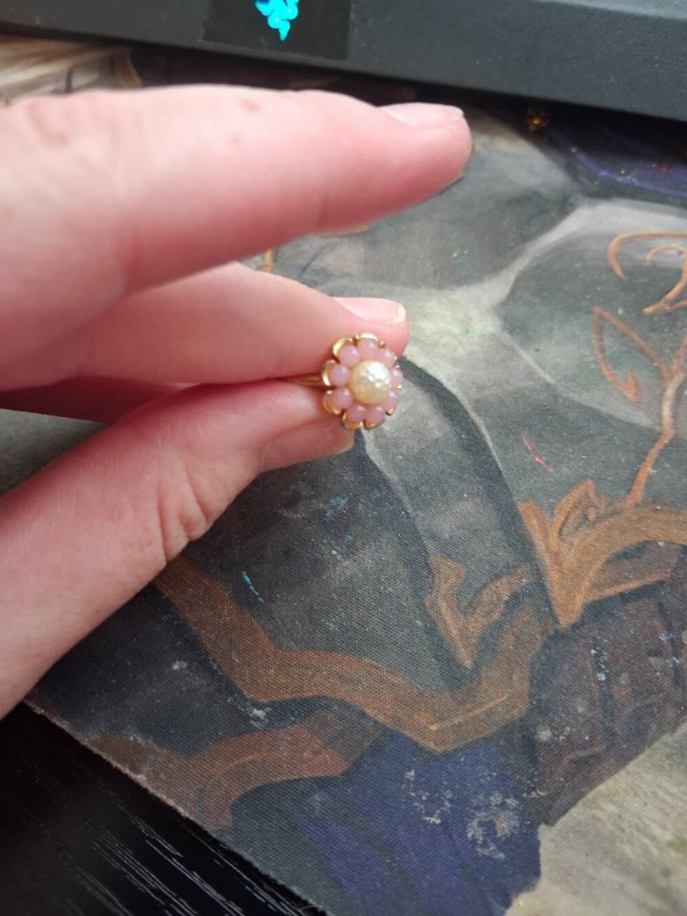 Avon Flower ring - Picture 2 of 7
